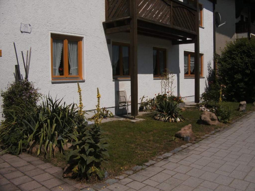 Appartementhaus Elisabeth Winklhofer Bad Fussing Exterior photo